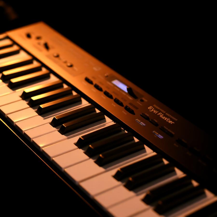 61-Key Digital Keyboard